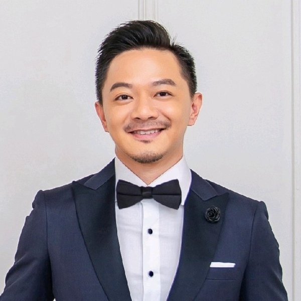 Mr. Chris Chen